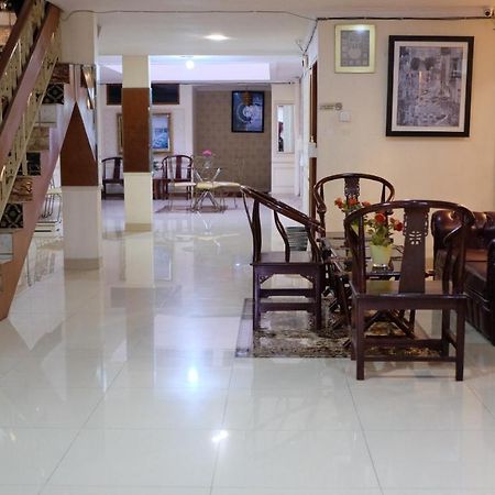 Zen Boutique Syariah Hotel Jakarta Exteriör bild